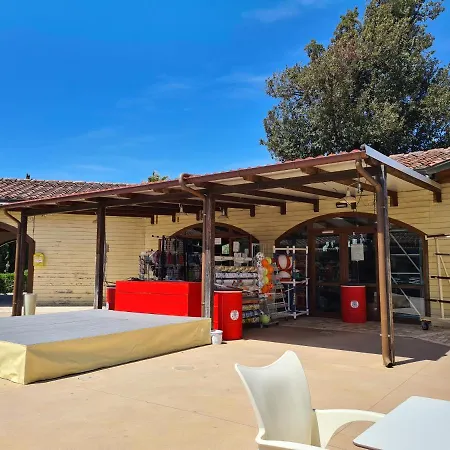 Chalet Chalet 